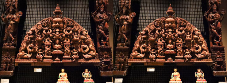 寺院入り口装飾（トーラナ）（ネパール、カトマンドゥ）